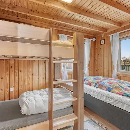 Holiday home Kaija - 100m From The Sea By Interhome Gedser